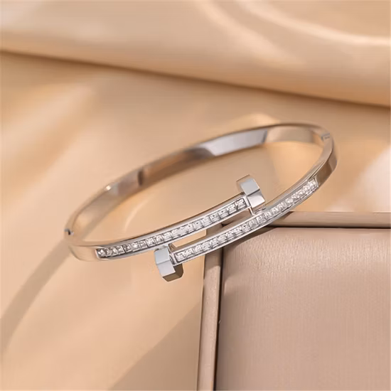 Gold Plated Titanium 316L Stainless Steel Cubic Zirconia Zircon Carti Bangle Bracelet